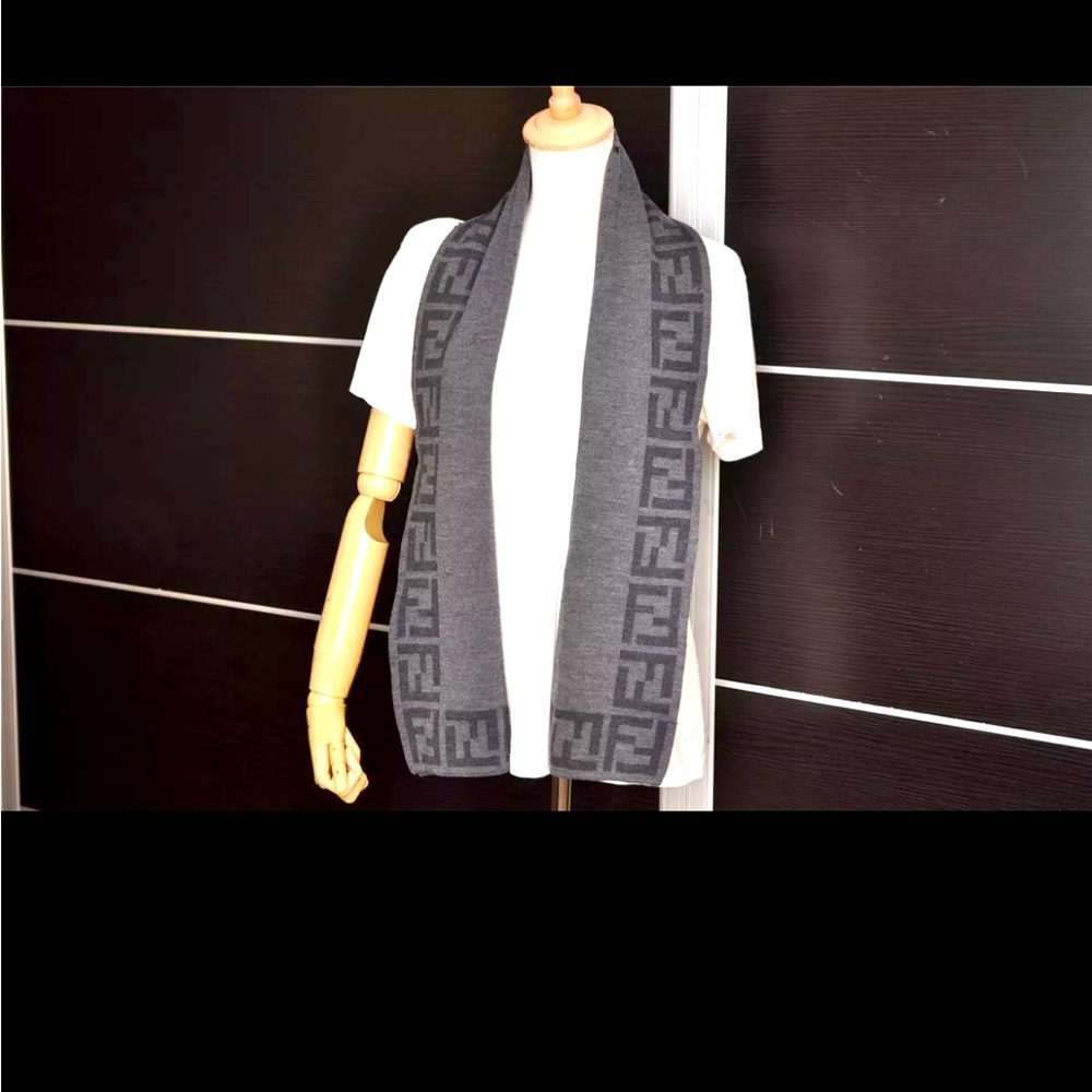 Authentic Fendi scarf Woolen Scarf